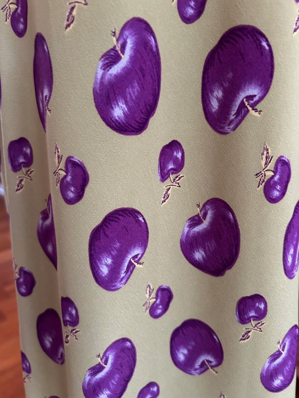 Rare Vintage Betsey Johnson Rayon Gold Purple Apples Dress NWOT - Picture 9 of 12